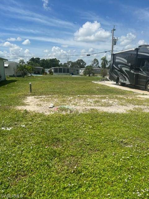 North Fort Myers, FL 33917,14521 Battery BND