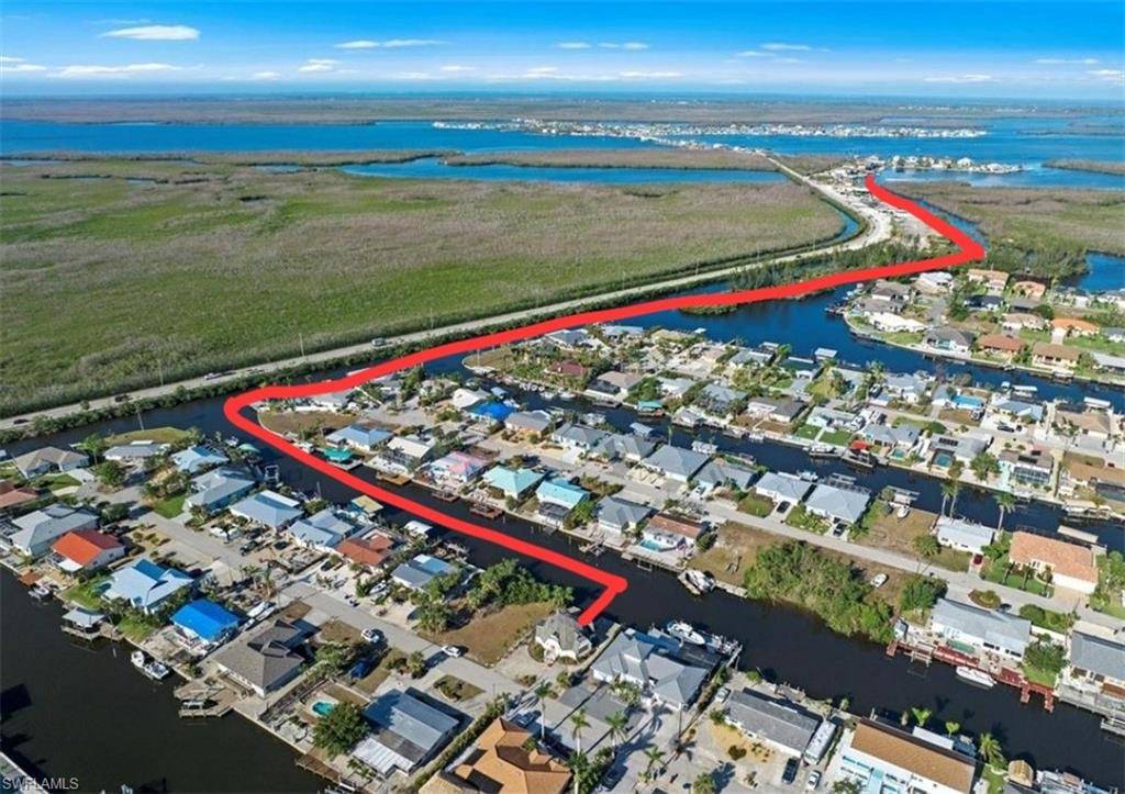 Matlacha Isles, FL 33991,12221 Boat Shell DR