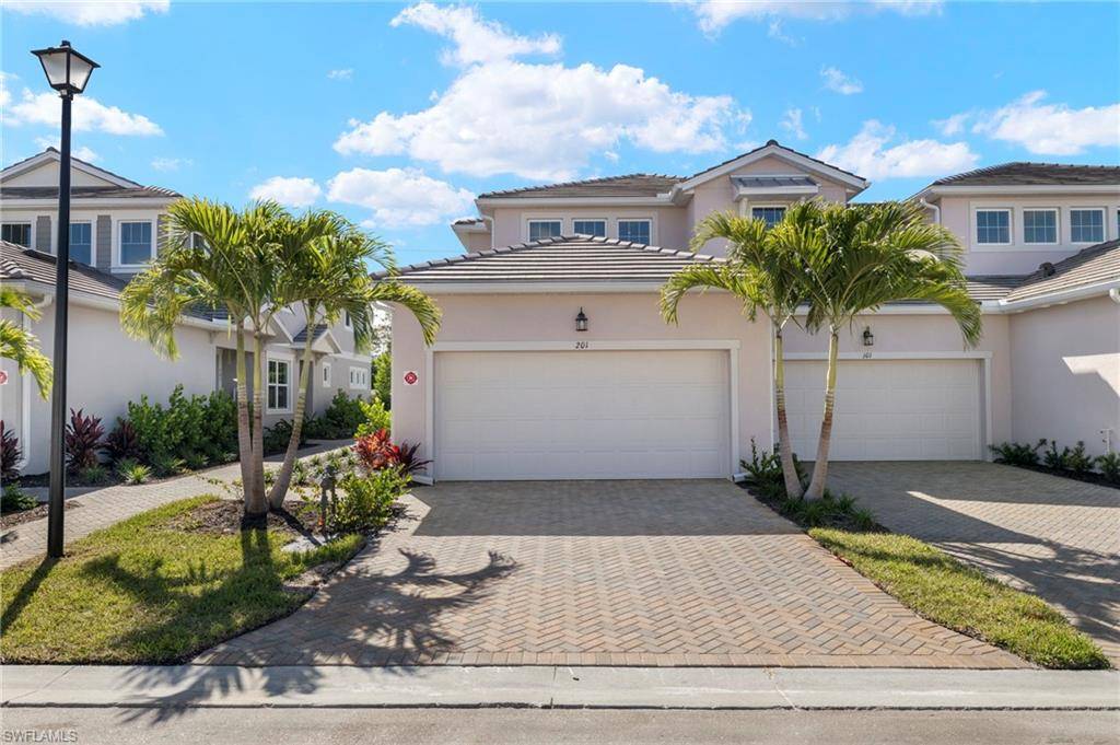 Naples, FL 34112,4664 Arboretum CIR #201