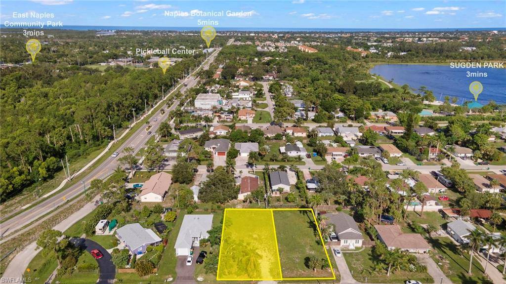 Naples, FL 34112,4718 Normandy DR