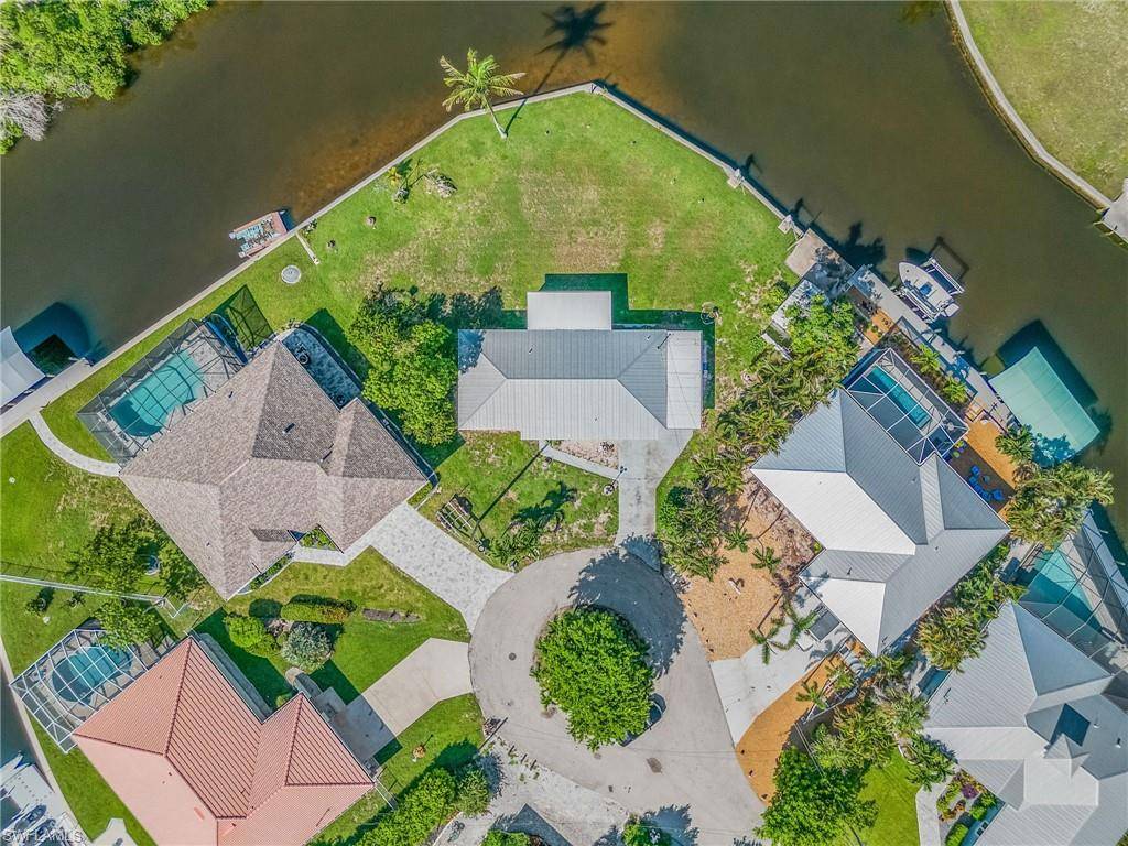 Matlacha Isles, FL 33991,12065 Boat Shell DR