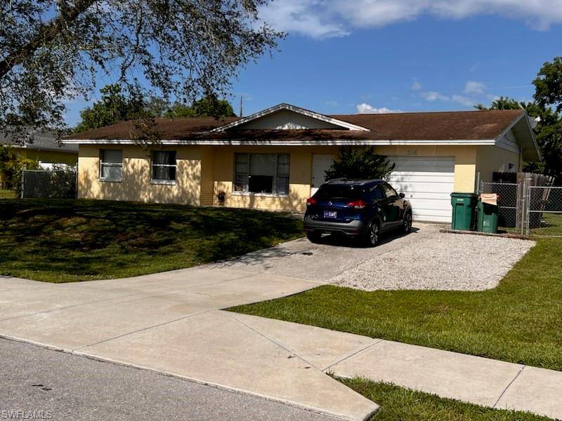 Naples, FL 34116,Address not disclosed