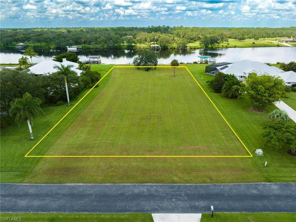 Fort Denaud, FL 33935,5286 River Blossom LN