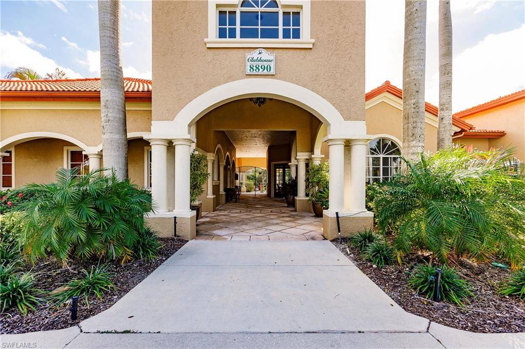 Bonita Springs, FL 34135,8950 Colonnades CT E #818