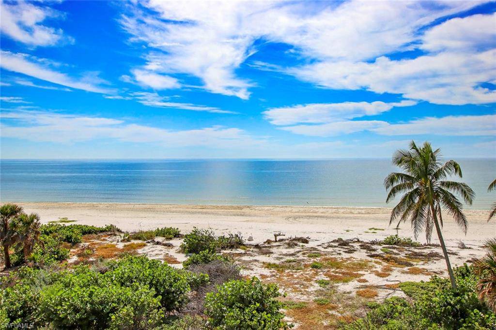 Sanibel, FL 33957,3001 W Gulf DR #5