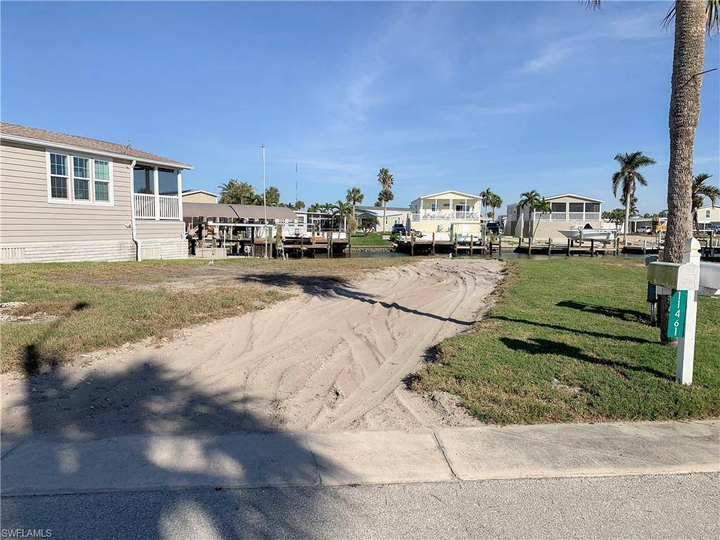 Fort Myers Beach, FL 33931,11461 Dogwood LN