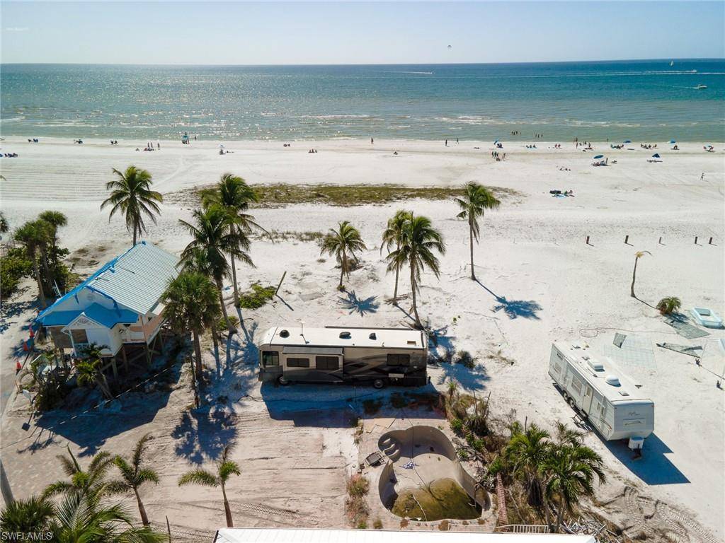 Fort Myers Beach, FL 33931,42 Avenue E