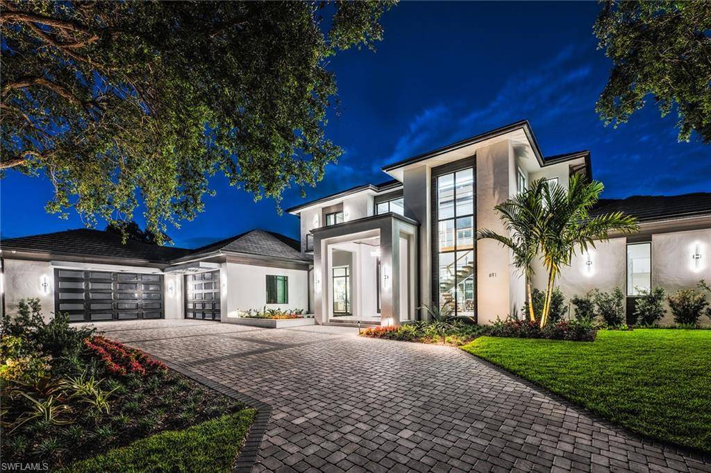 Naples, FL 34108,691 Annemore LN