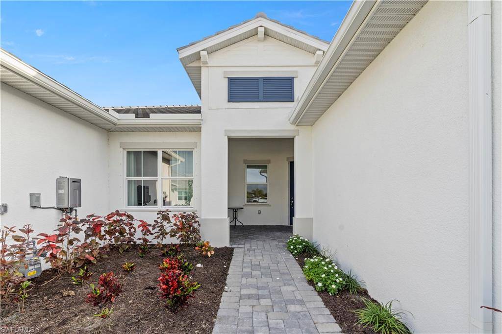 Naples, FL 34114,9158 Cayman DR