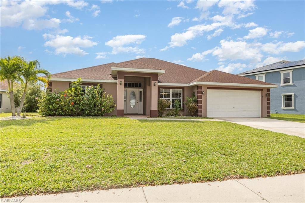 Lehigh Acres, FL 33972,8140 Liriope LOOP