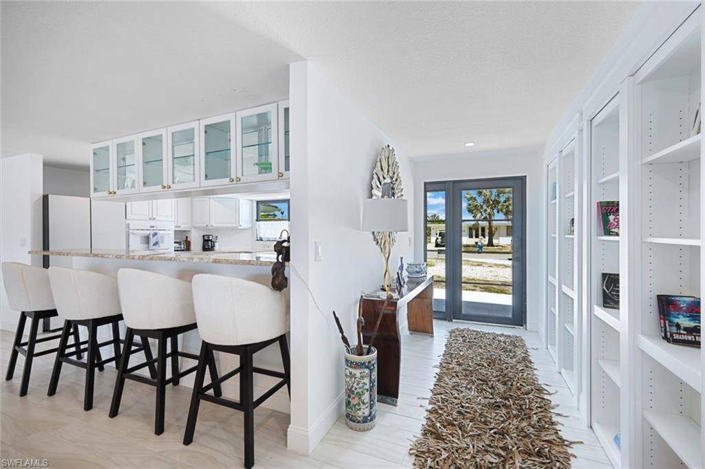 Fort Myers Beach, FL 33931,120 ALBATROSS ST