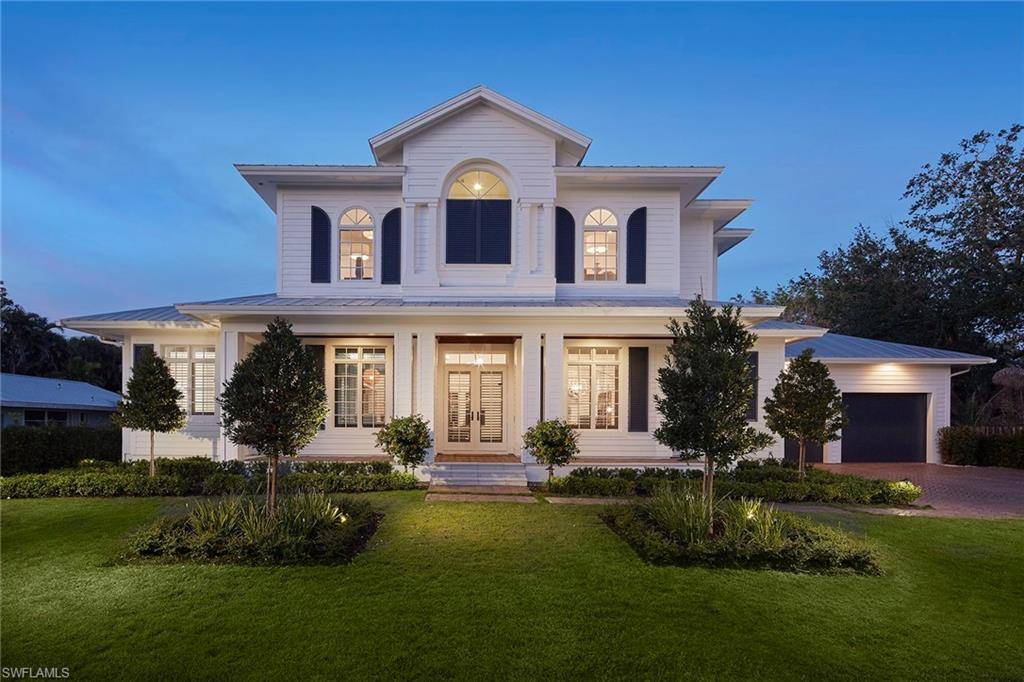 Naples, FL 34103,375 Wedge DR