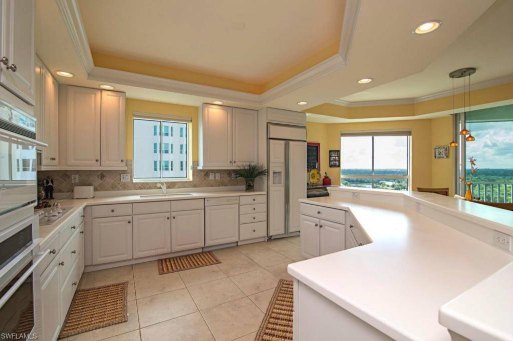 Naples, FL 34110,295 Grande WAY #1006