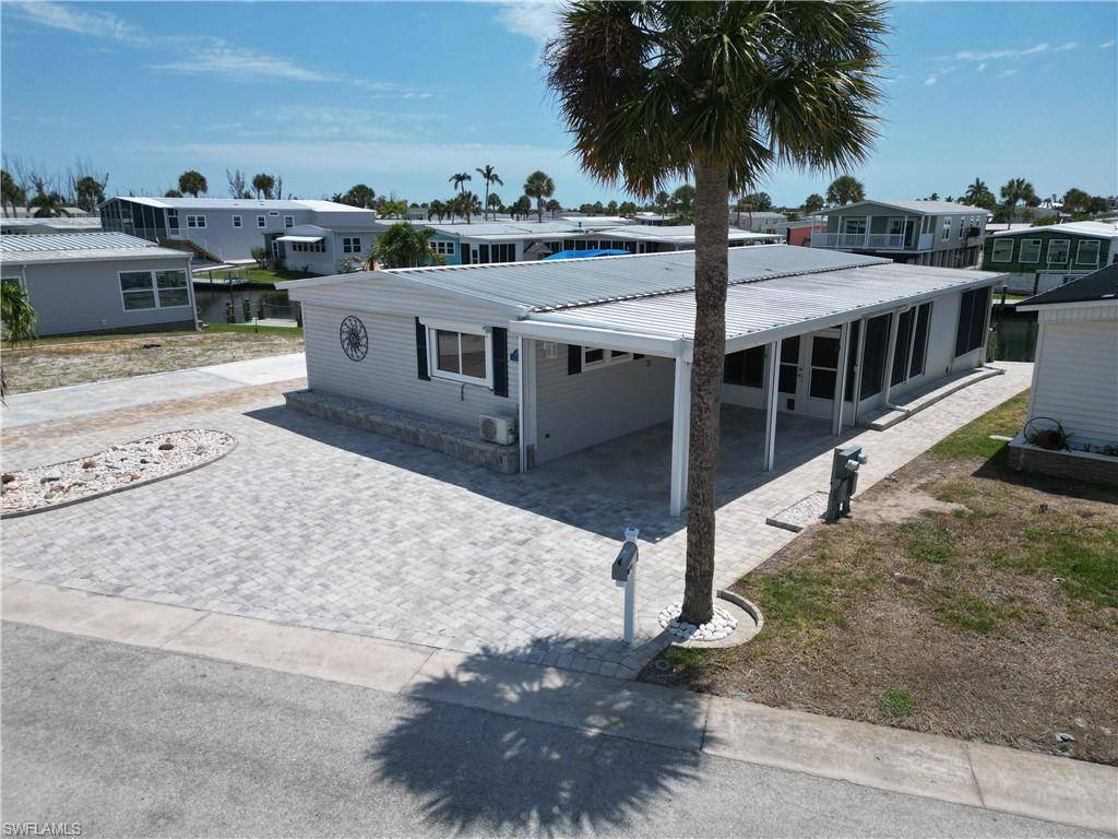 Fort Myers Beach, FL 33931,17730 Bryan CT