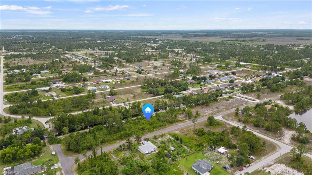 Lehigh Acres, FL 33974,1250 Edelweiss ST E