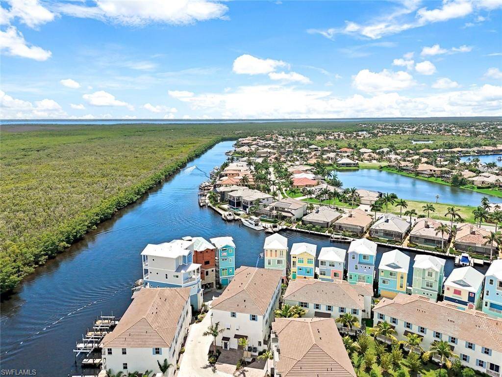 Cape Coral, FL 33914,5825 SHELL COVE DR #117