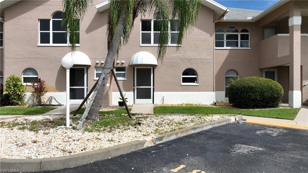 Lehigh Acres, FL 33936,28 Cosmopolitan DR #15