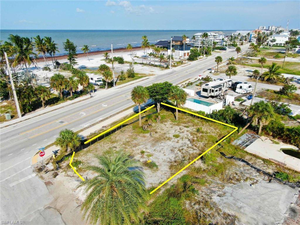 Fort Myers Beach, FL 33931,3891 Estero BLVD