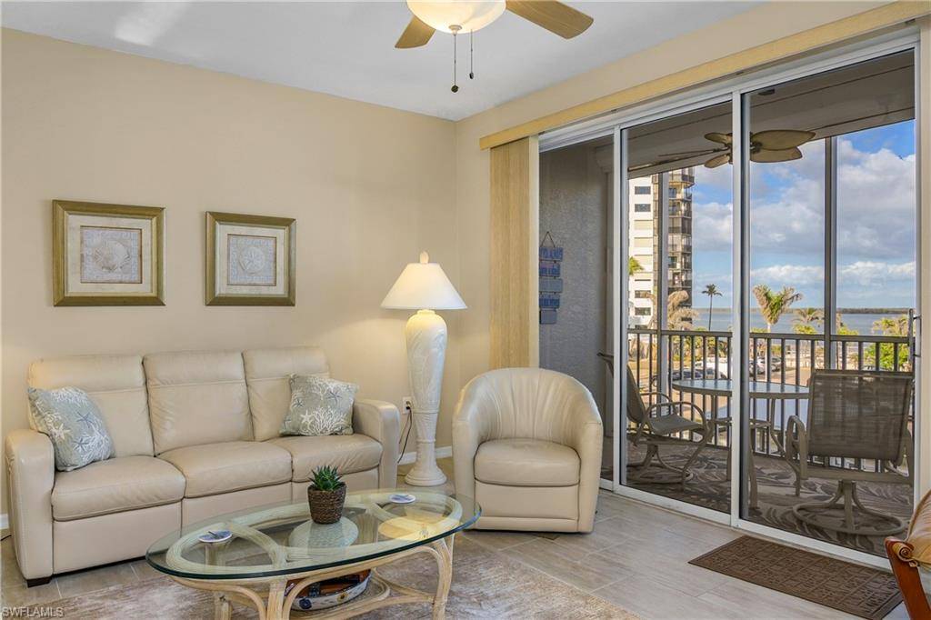 Fort Myers Beach, FL 33931,4321 Bay Beach LN #622