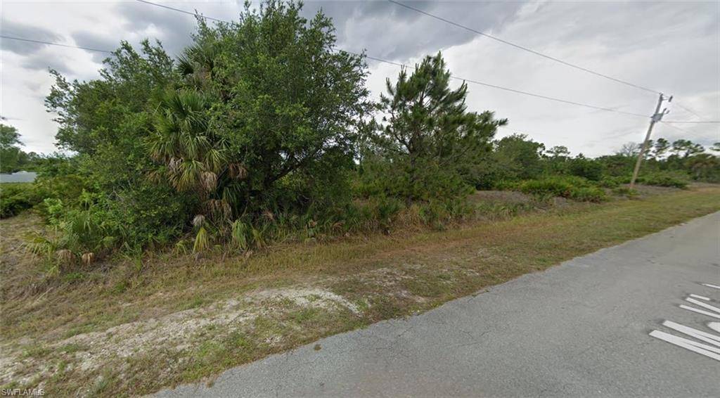 Lehigh Acres, FL 33972,715 MCKINLEY AVE