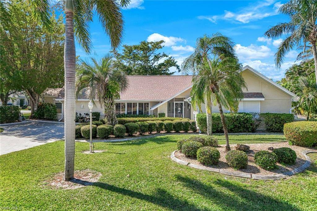 Fort Myers, FL 33919,840 S Town And River DR