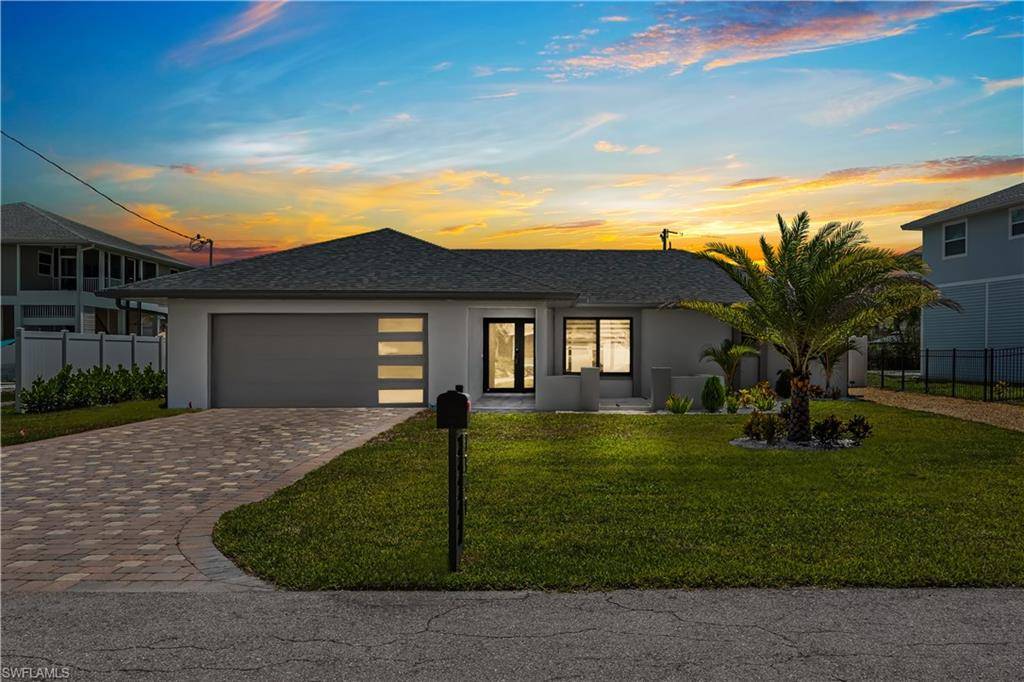 Fort Myers Beach, FL 33931,7940 Buccaneer DR