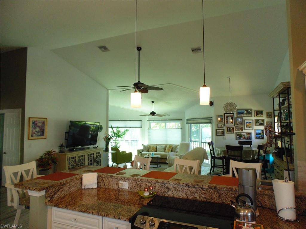 Fort Myers, FL 33919,9645 Halyards CT #24