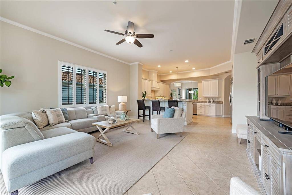 Naples, FL 34109,2859 Tiburon BLVD E #103