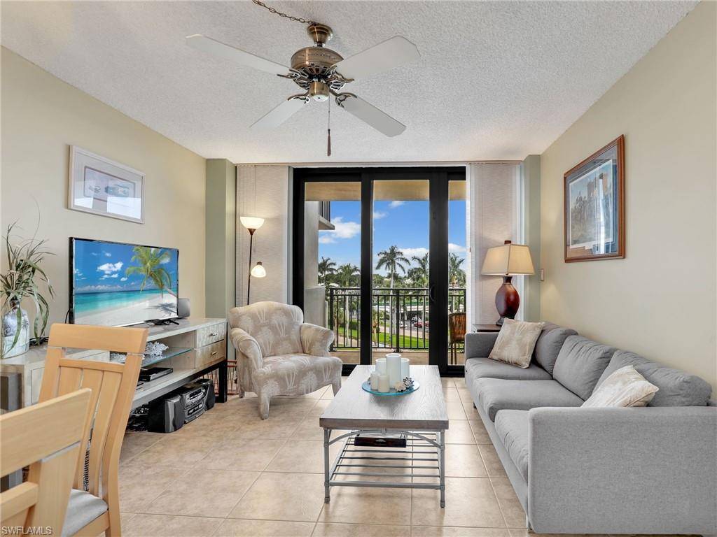 Marco Island, FL 34145,180 Seaview CT #502