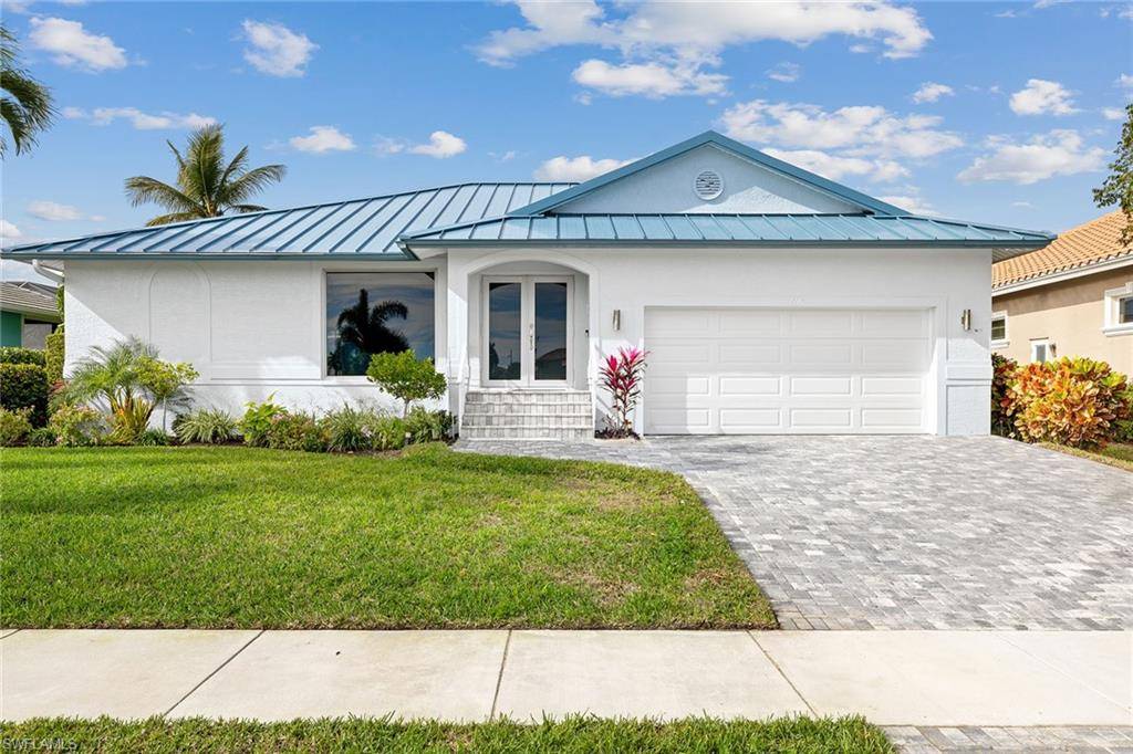 Marco Island, FL 34145,690 Amber DR