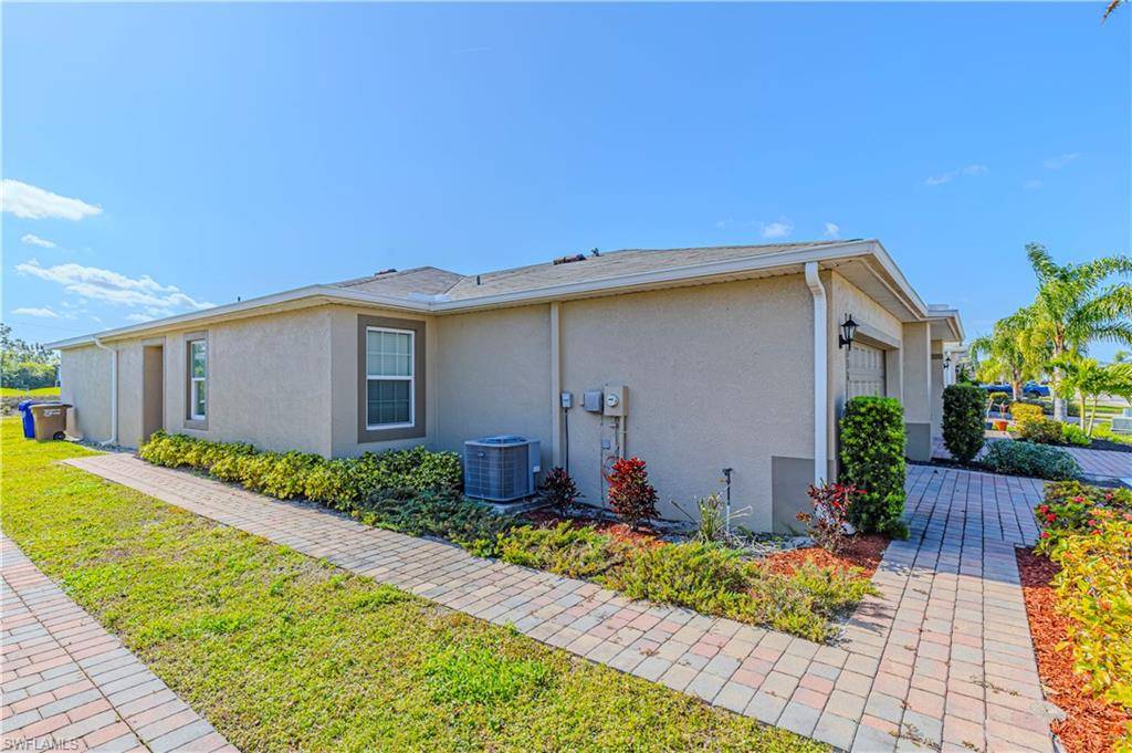 Lehigh Acres, FL 33936,10736 Crossback LN