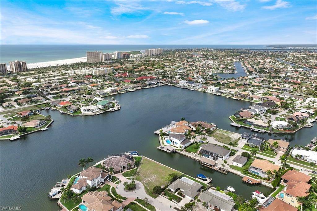 Marco Island, FL 34145,1020 Dill CT