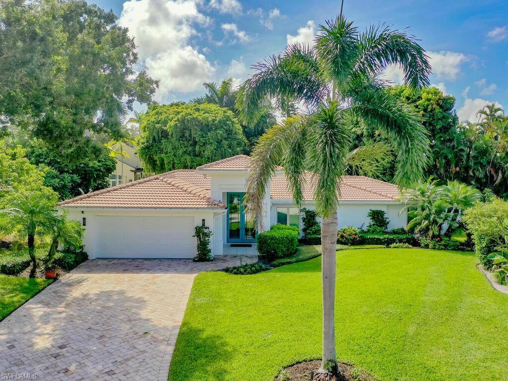 Naples, FL 34103,5120 Crayton PL S