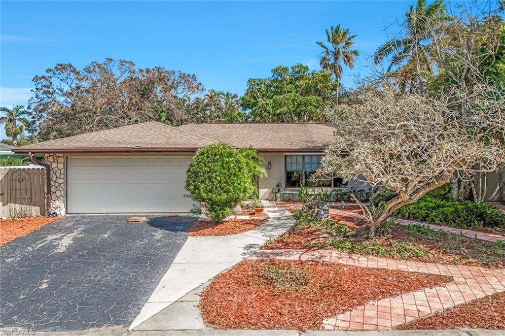 Naples, FL 34105,3348 Balboa CIR E