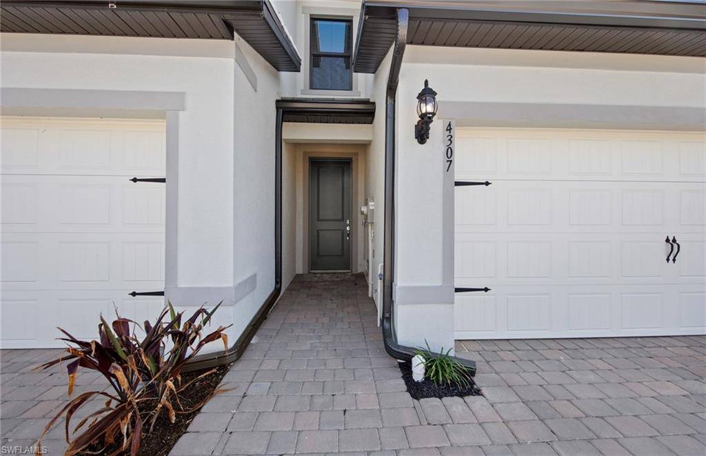 Naples, FL 34119,4307 Sonoma Oaks CIR