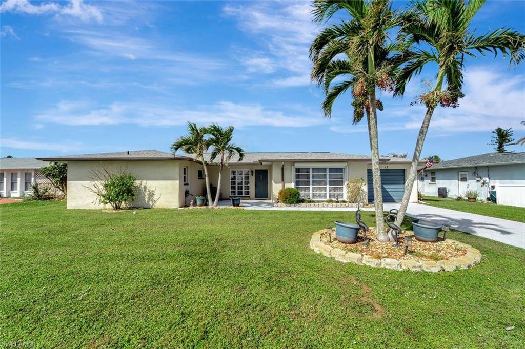 Rotonda West, FL 33947,12 Golfview RD