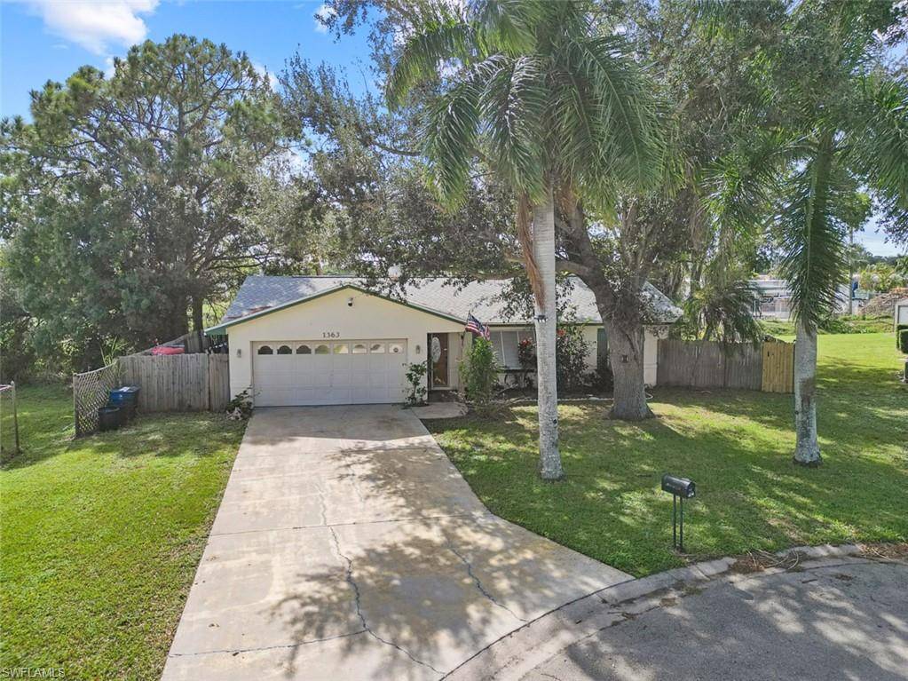 North Fort Myers, FL 33917,1363 Horn Beam CT