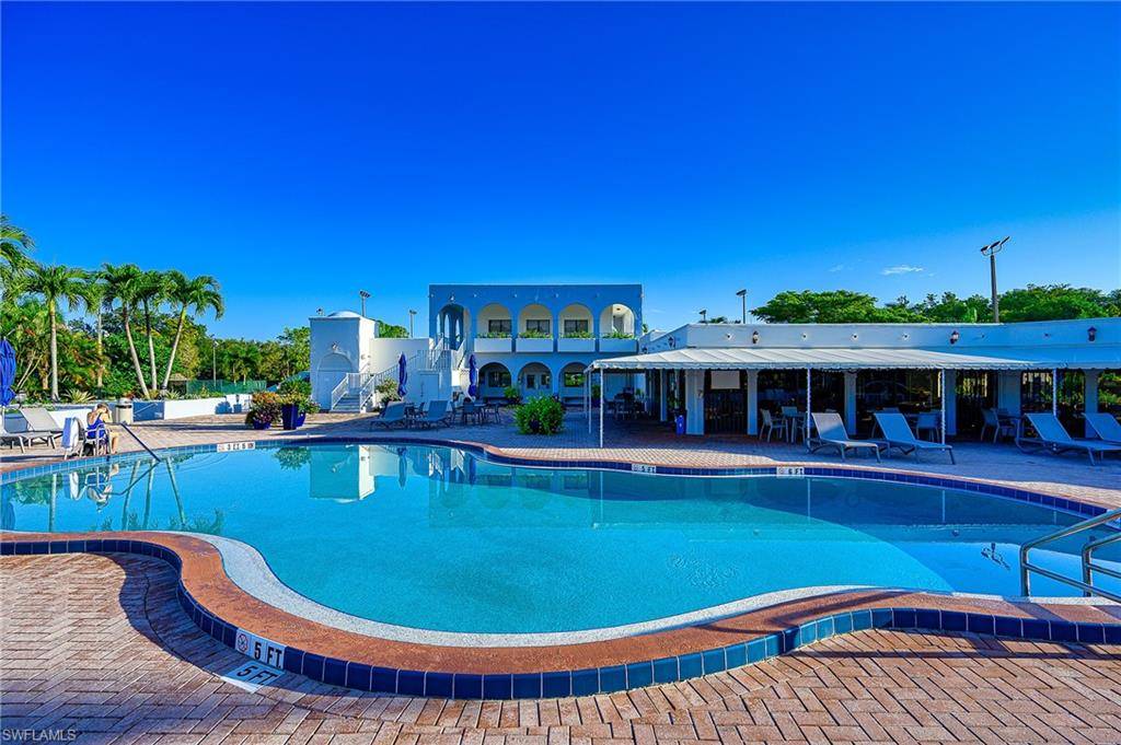 Naples, FL 34105,3323 Olympic DR #726