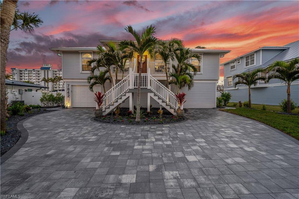 Fort Myers Beach, FL 33931,7842 Buccaneer DR