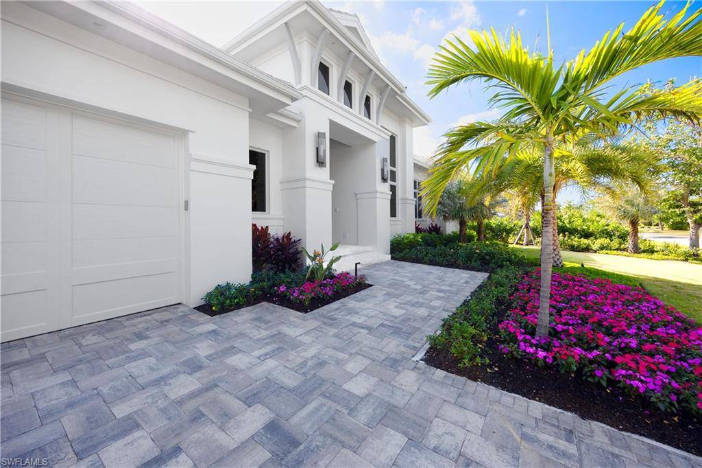 Naples, FL 34103,696 Fountainhead LN