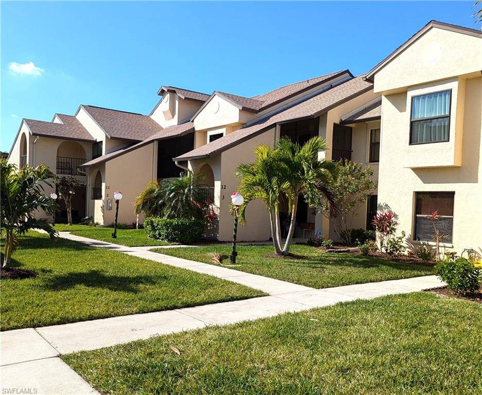 Fort Myers, FL 33919,8514 Charter Club CIR #12