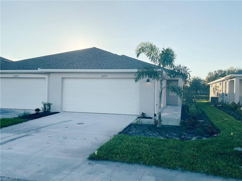 Lehigh Acres, FL 33936,20699 HAZELNUT CT