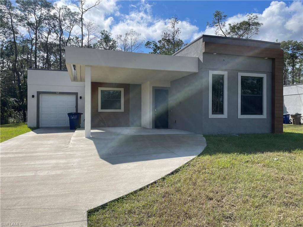 Lehigh Acres, FL 33972,137 Greenbriar DR