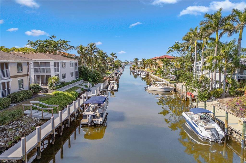 Naples, FL 34102,1501 Chesapeake AVE
