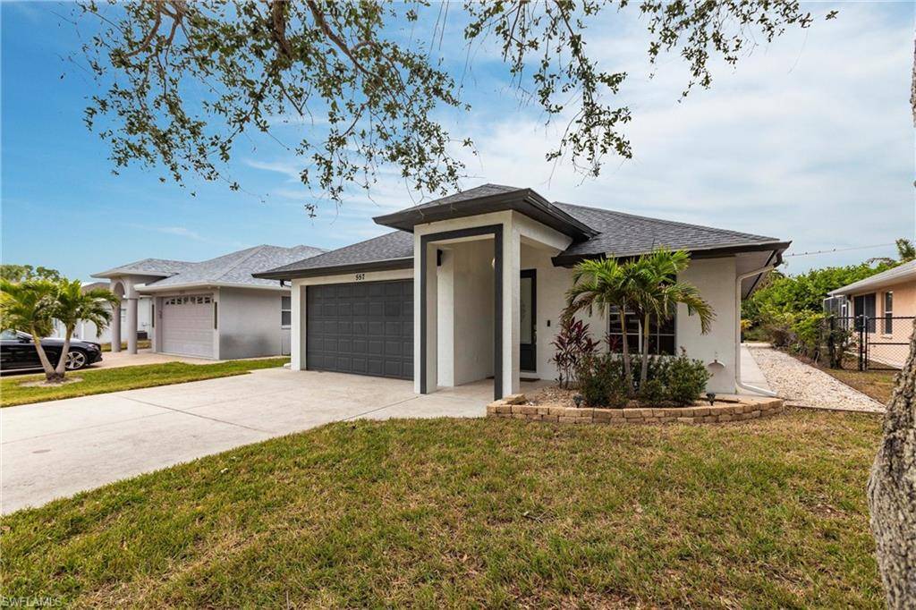 Naples, FL 34108,557 102nd AVE N