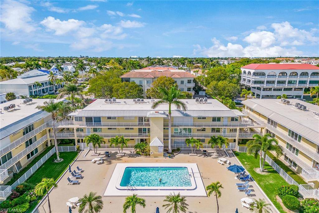 Naples, FL 34102,1100 8th AVE S #105A