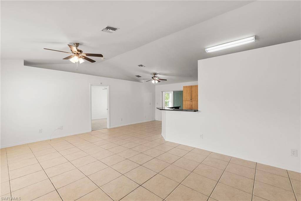 Lehigh Acres, FL 33972,2009 Raber CT