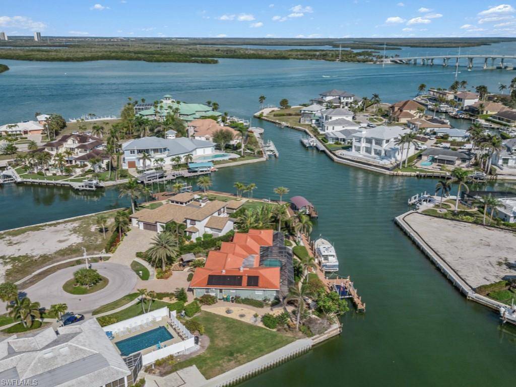 Marco Island, FL 34145,916 Sundrop CT