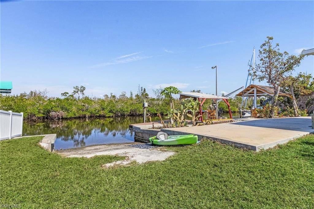 St. James City, FL 33956,3048 8th AVE