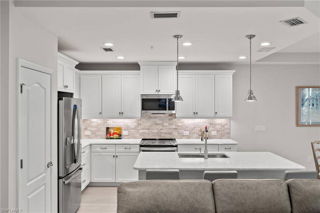 Naples, FL 34120,2280 Priory LN #1102